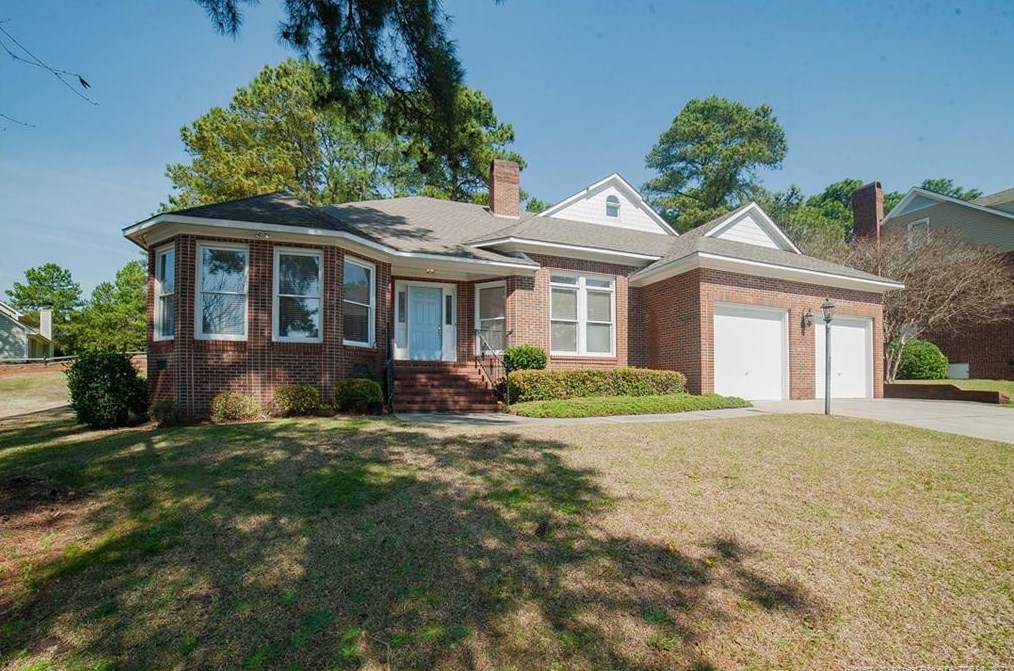 312 Shawcroft Rd, Fayetteville, NC 28311-2934