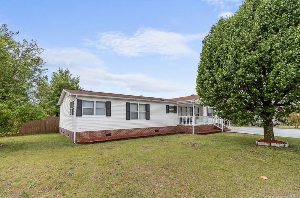 5013 New Moon Dr, Fayetteville, NC 28306-3513
