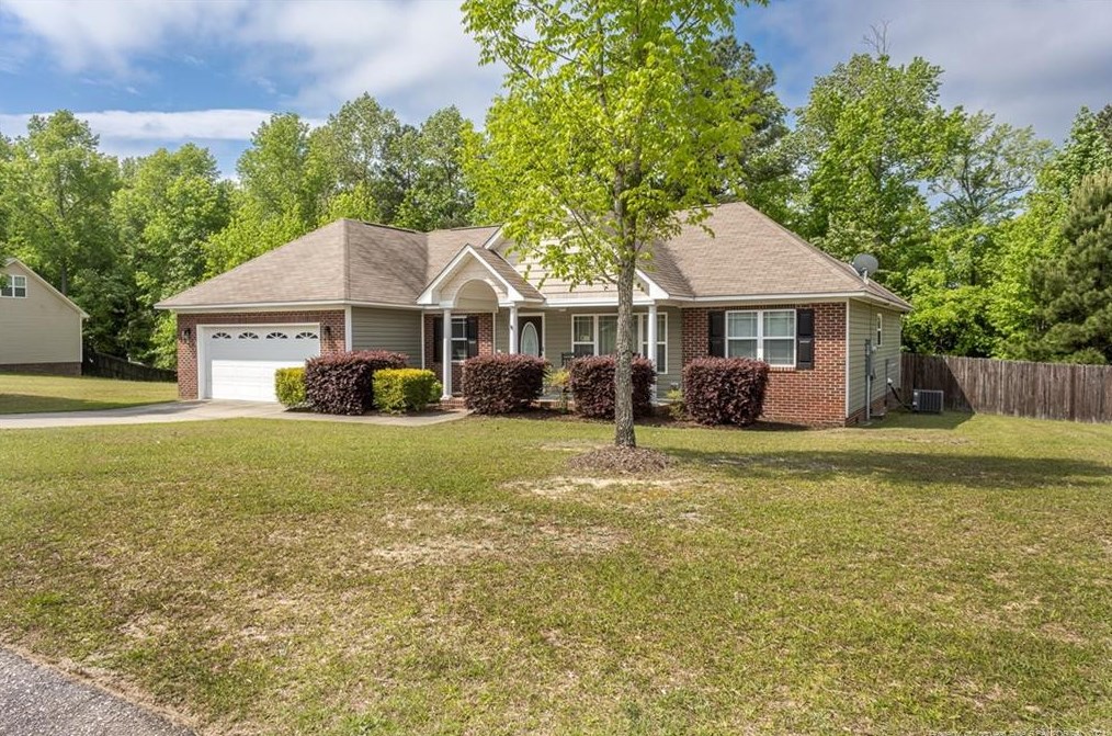 1125 Fairhaven Trail, Hope Mills, NC 28348