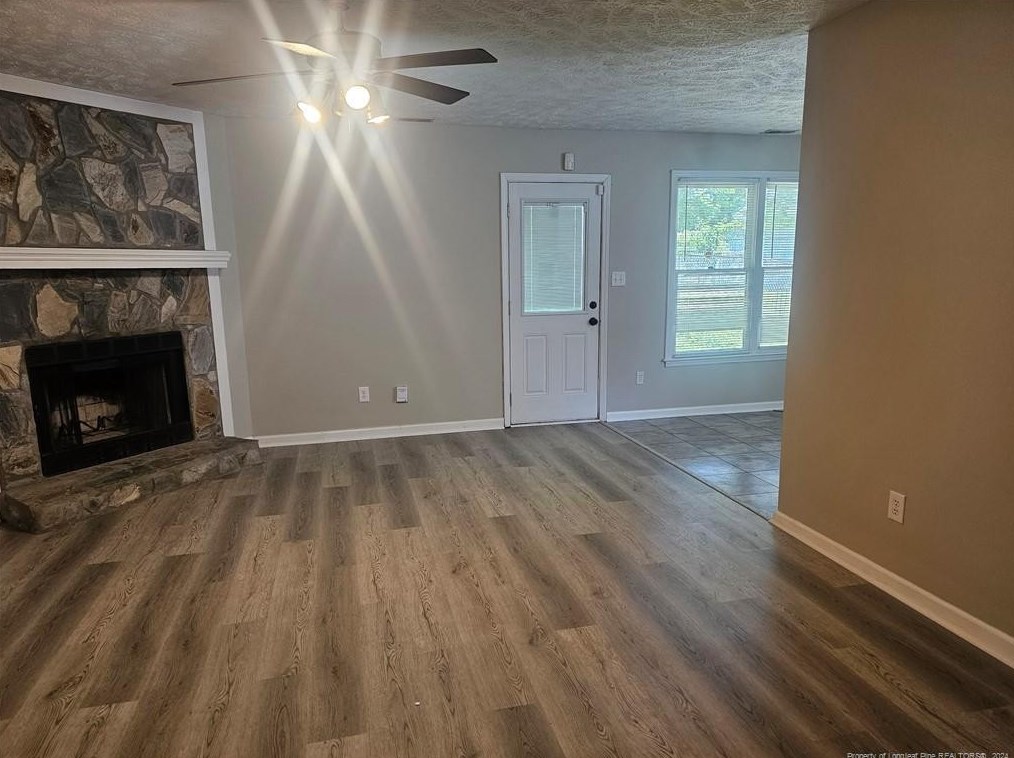 6528 Applewhite Rd, Fayetteville, NC 28304-6036