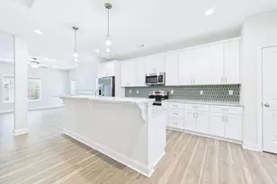 816 Red Hawk Pl, Vass, NC 28394 - Photo 14