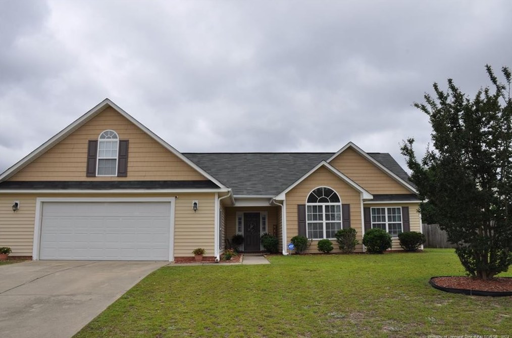 2316 Gray Goose Loop, Fayetteville, NC 28306-3552