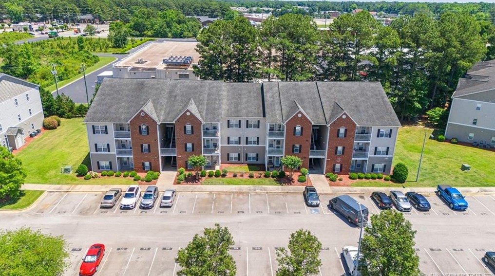 625 Marshtree Ln, Fayetteville, NC 28314-5551