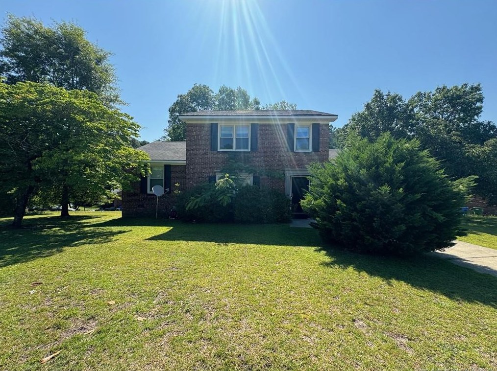 7498 Beverly Dr, Fayetteville, NC 28314-5902