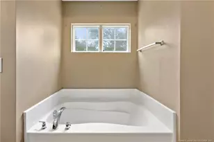 40 Sedgefield Ln, Spring Lake, NC 28390 - Photo 24