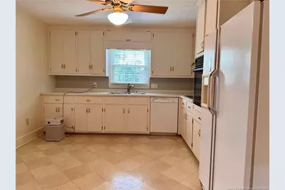 3580 Rosewood Drive, Lumberton, NC 28358 - Photo 16