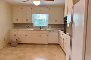 3580 Rosewood Dr, Lumberton, NC 28358 - Photo 16