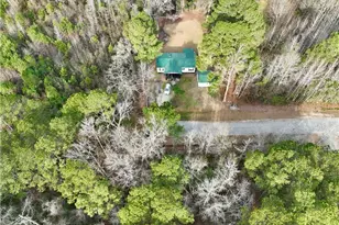 200 Caldonia Ln, Lumberton, NC 28358 - Photo 4