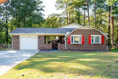 122 S Ingleside Drive, Fayetteville, NC 28314 - Photo 1