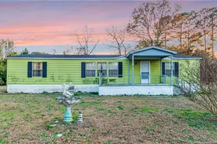 727 Rice Rd, Lumberton, NC 28358 - Photo 1