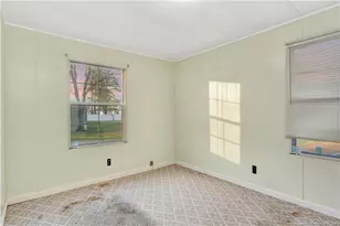 727 Rice Rd, Lumberton, NC 28358 - Photo 22