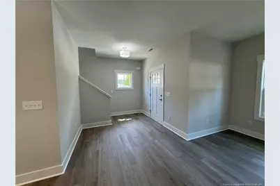 655 W Iowa Avenue, Southern Pines, NC 28387 - Photo 4