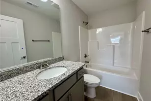 655 W Iowa Ave, Southern Pines, NC 28387 - Photo 18