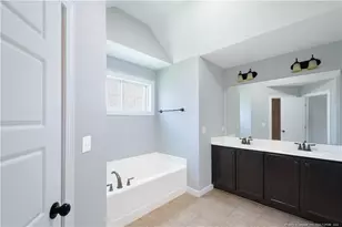 3232 Winterwood Dr, Fayetteville, NC 28306 - Photo 36