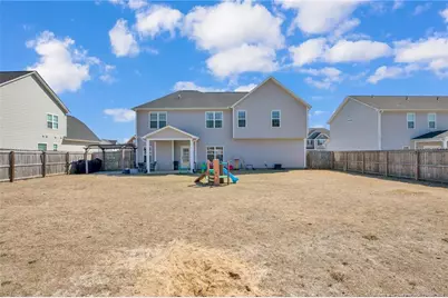 284 Weston Woods Street, Raeford, NC 28376 - Photo 2