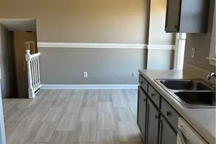 829 Zadock Dr, Fayetteville, NC 28314 - Photo 4