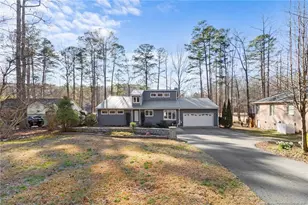 527 Perth Dr, Sanford, NC 27332 - Photo 2