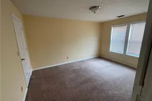 979 Stewart Creeks Dr, Fayetteville, NC 28314 - Photo 6