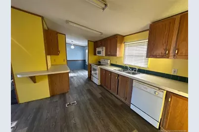 809 Makay Court, Hope Mills, NC 28348 - Photo 6