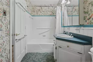 2514 Mirror Lake Dr, Fayetteville, NC 28303 - Photo 38