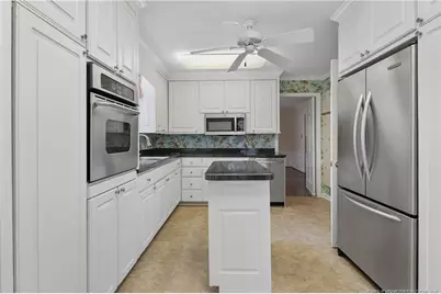 2514 Mirror Lake Drive, Fayetteville, NC 28303 - Photo 12