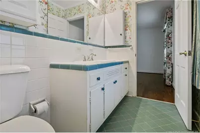 2514 Mirror Lake Drive, Fayetteville, NC 28303 - Photo 32