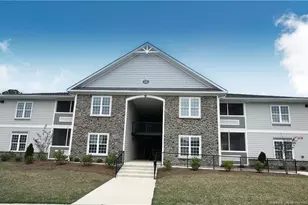 260 Gallery Dr, Spring Lake, NC 28390 - Photo 2