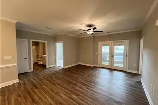 220 Gallery Dr, Spring Lake, NC 28390 - Photo 4