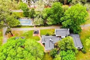 2007 Windmill Dr, Sanford, NC 27330 - Photo 2