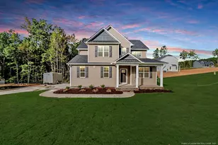 106 Driftwood Ct, Sanford, NC 27330 - Photo 2