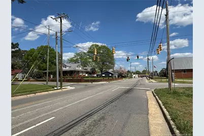 203 Harris Avenue, Raeford, NC 28376 - Photo 4