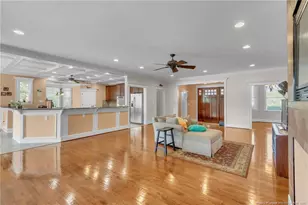 3400 Canmorre Ct, Fayetteville, NC 28306 - Photo 10