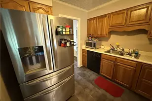 6836 Brush Creek Circle, Fayetteville, NC 28314 - Photo 8