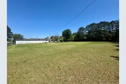 8256 211 Highway E, Lumberton, NC 28358 - Photo 18