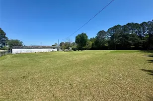 8256 211 Hwy E, Lumberton, NC 28358 - Photo 18