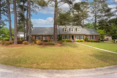 6136 Lochview Drive, Fayetteville, NC 28311 - Photo 2