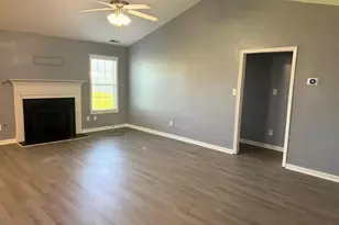 1948 Yellowbrick Rd, Fayetteville, NC 28314 - Photo 4