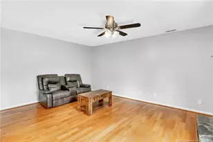 4725 Grandison Ct, Hope Mills, NC 28348 - Photo 8