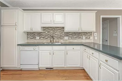 513 Captains Place, Fayetteville, NC 28311 - Photo 18