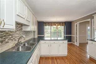 513 Captains Pl, Fayetteville, NC 28311 - Photo 20