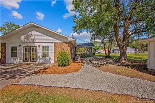 40 Kinlaw Rd, Lumberton, NC 28358 - Photo 6