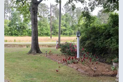 3253 Meadow Road, Lumberton, NC 28358 - Photo 4