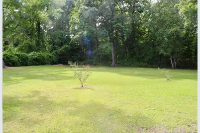 3253 Meadow Road, Lumberton, NC 28358 - Photo 12
