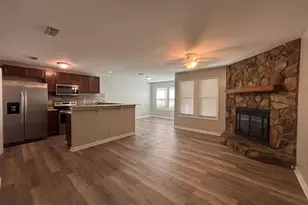 6776 Willowbrook Dr, Fayetteville, NC 28314 - Photo 4