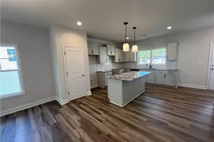 3870 Blackhills Rd, Fayetteville, NC 28311 - Photo 10