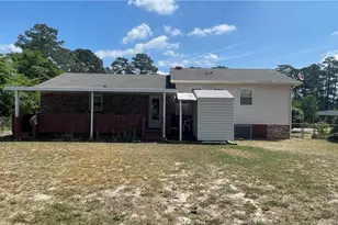 3412 7 Mountain Dr, Fayetteville, NC 28306 - Photo 4