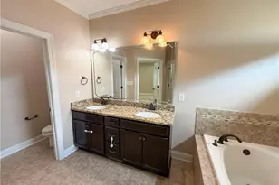 5503 White Oak Dr, Lumberton, NC 28358 - Photo 18