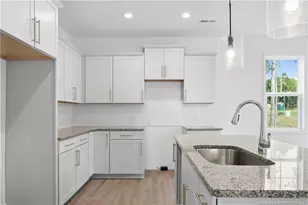 206 Uwharrie Wy, Sanford, NC 27330 - Photo 18