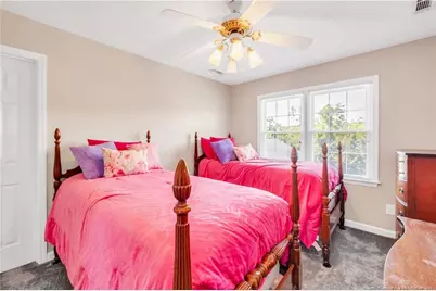 1110 Oakridge Boulevard, Lumberton, NC 28358 - Photo 38