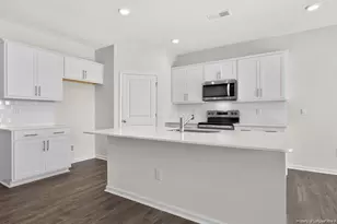 665 Wilder Bloom Path, Aberdeen, NC 28315 - Photo 8